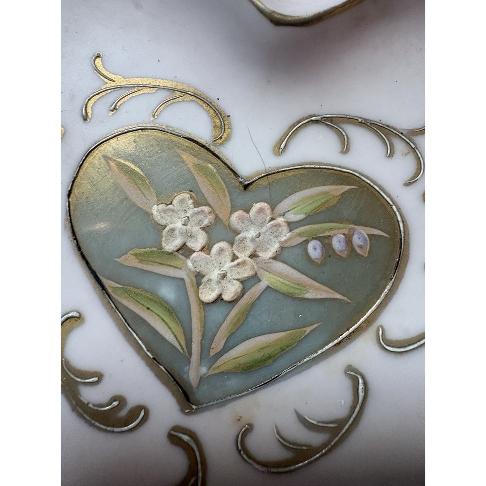 FLIRTY VINTAGE HEART DISH TRAY Hand Painted shabby cottage garden - Picture 2 of 5